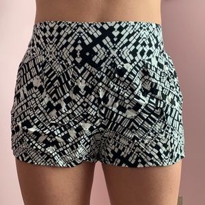 Charlotte Russe Black & White Pattern Soft Shorts